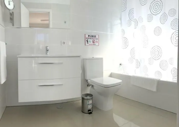 83 Con Piscina Privada 卡亚俄萨尔瓦赫